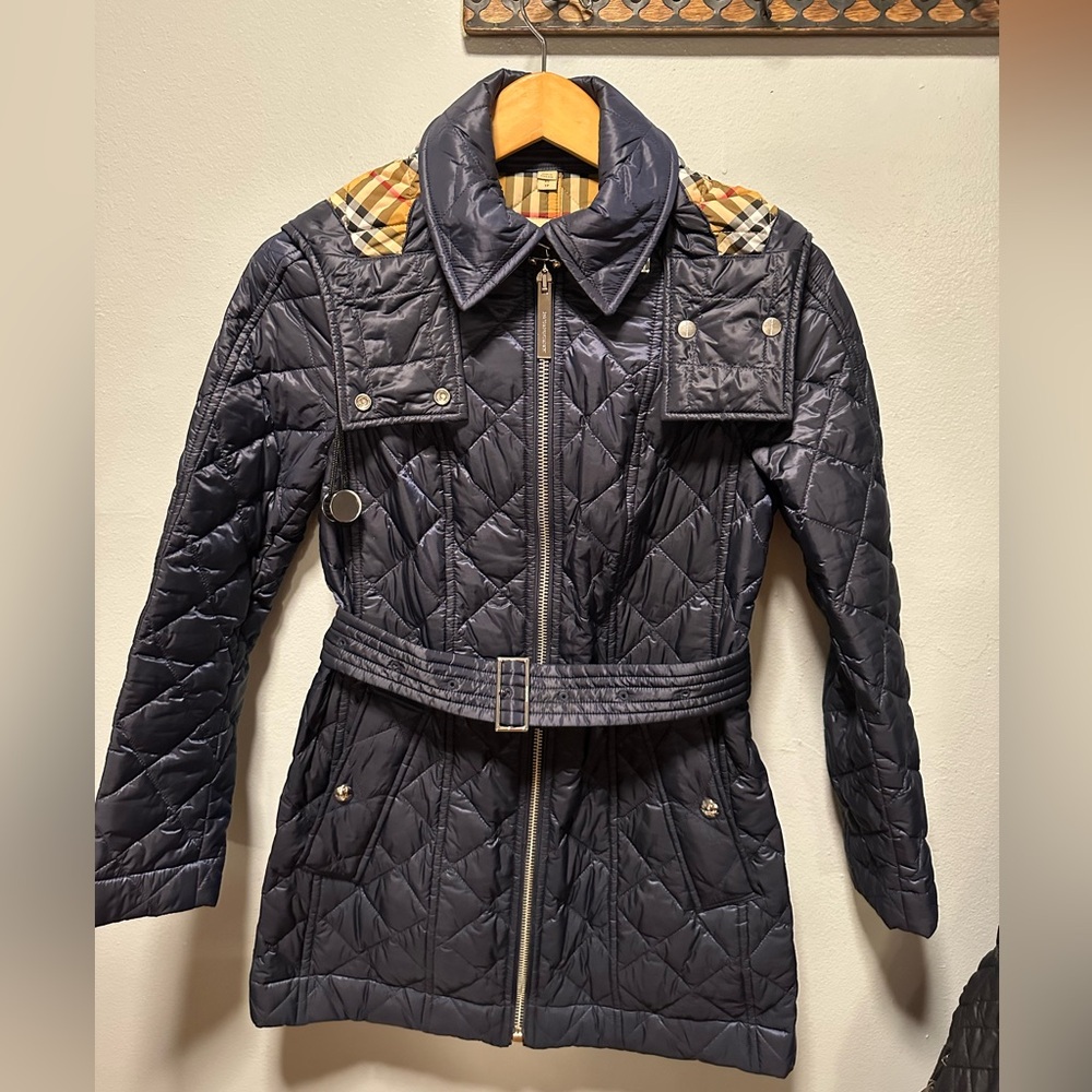 Burberry Baughton Quilted Coat in Navy blue size extra small